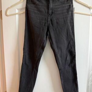 Abercrombie & Fitch Charcoal High-Rise Jean Leggings